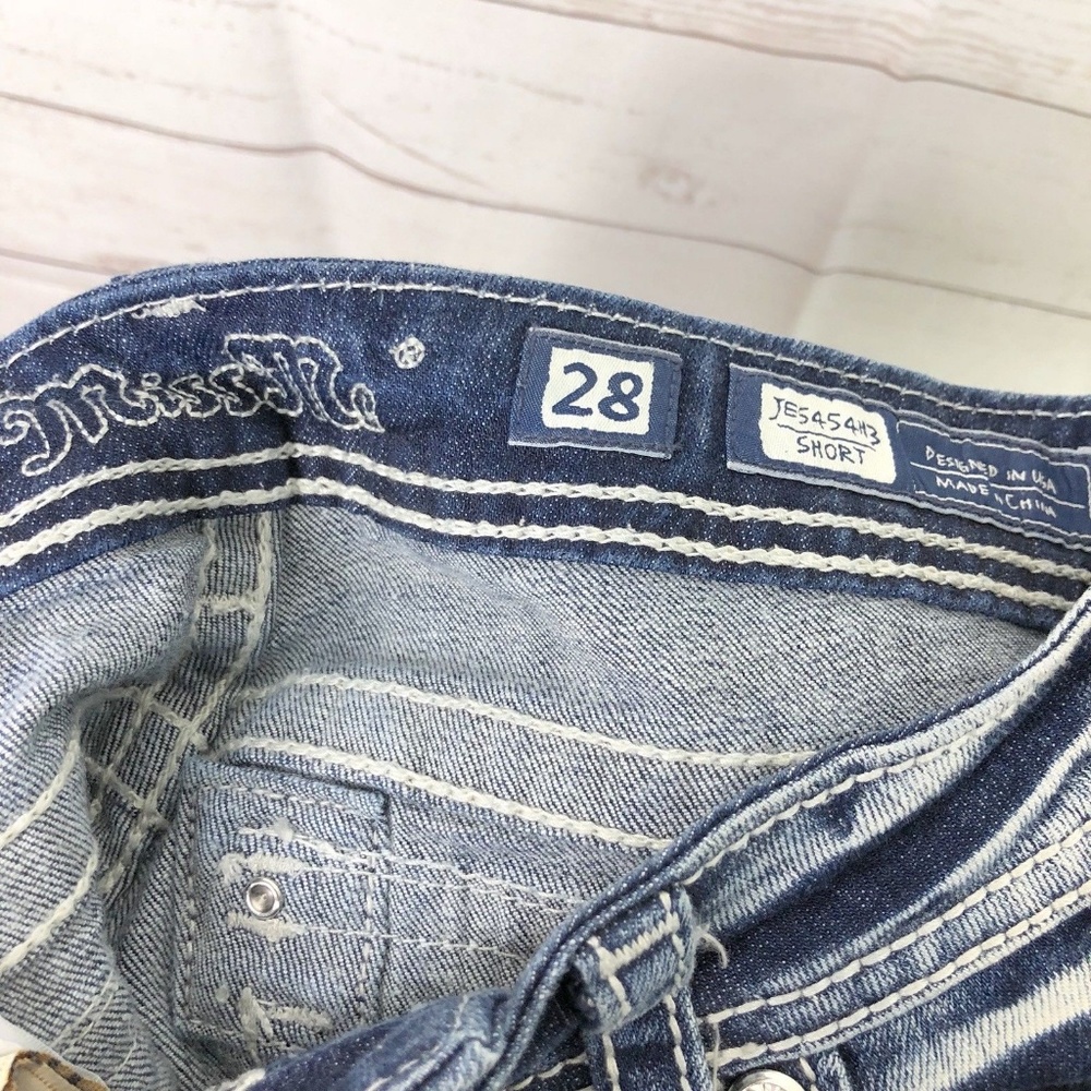 ❌SOLD❌ [Miss Me] Embellished Denim Cutoff Shorts - Picture 7 of 8